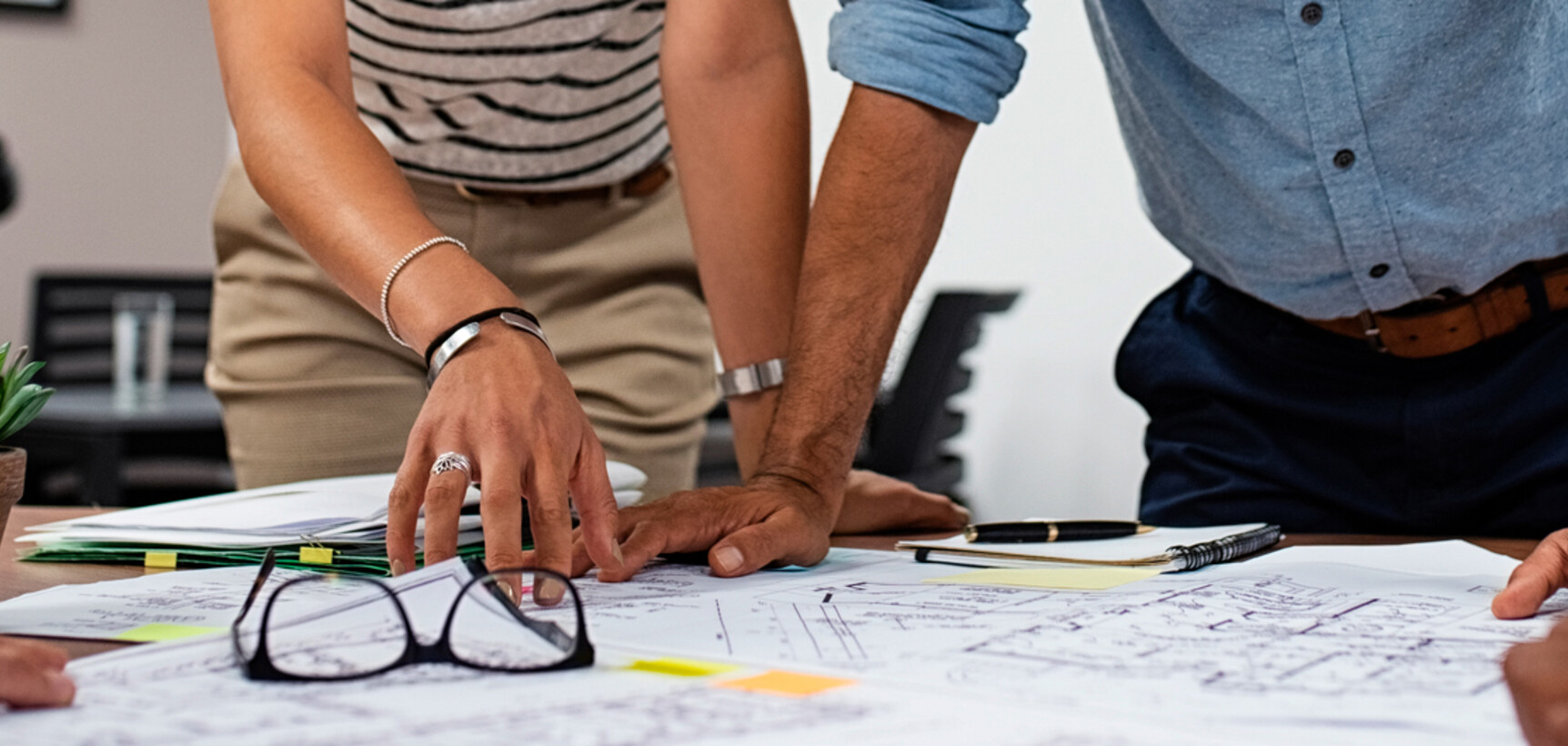 Desarrolladores__arquitectos_y_dise%c3%b1adores